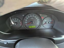 2011 Hyundai iMax TQ-W Ceramic White