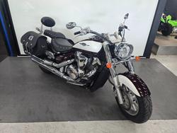 2010 Suzuki BOULEVARD (C109R) Red
