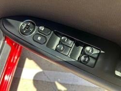 2010 Hyundai i30 Trophy FD MY11 Shine Red