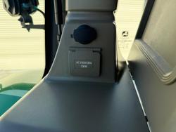 2022 John Deere 7R210