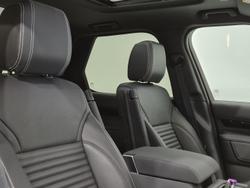 2025 Land Rover Discovery D350 S