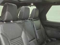 2025 Land Rover Discovery D350 S Series 5 MY26 4X4 Eiger Grey