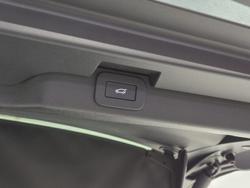 2025 Land Rover Discovery D350 S Series 5 MY26 4X4 Eiger Grey