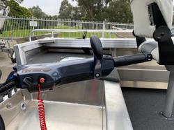 2026 QUINTREX 420 Renegade TS