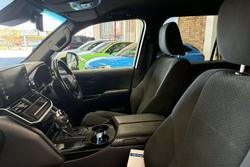 2023 Toyota Landcruiser GXL