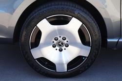 2022 Mercedes-Benz V-Class V300 d AMG Avantgarde 447 Selenite Grey