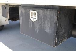 2020 Fuso Fighter 1424 21ft Cattle Crate