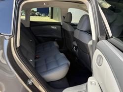 2025 MG IM6 Platinum