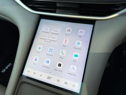 2025 MG IM6 Platinum