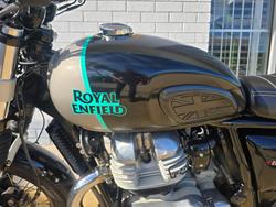 2022 ROYAL ENFIELD (SEE ALSO ENFIEL INTERCEPTOR 650 E5 CUSTOM Black
