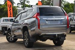 2015 Mitsubishi Pajero Sport GLS