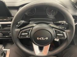 2023 Kia Cerato S BD MY24 Clear White