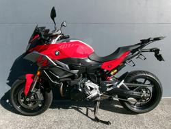 2021 BMW Motorrad F 900 XR TOUR RACING RED