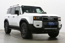 2025 Toyota Landcruiser Prado Altitude