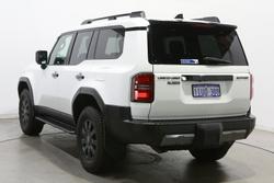 2025 Toyota Landcruiser Prado Altitude