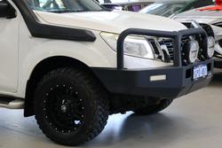 2018 Nissan Navara RX