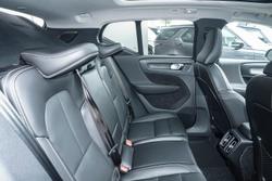 2025 Volvo XC40 Plus B4