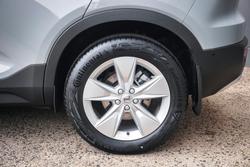 2025 Volvo XC40 Plus B4