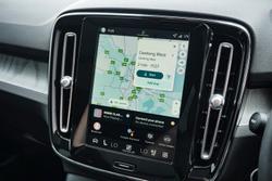 2025 Volvo XC40 Plus B4