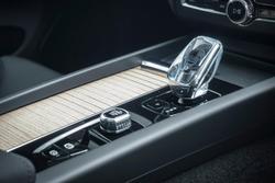 2025 Volvo XC60 Plus B5 Bright