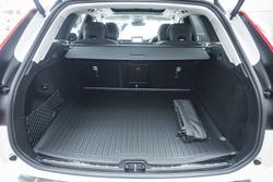 2025 Volvo XC60 Plus B5 Bright