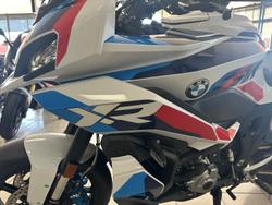 2025 BMW M 1000 XR M 1000 White