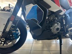 2025 BMW M 1000 XR M 1000 White