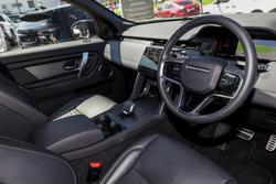 2024 Land Rover Discovery Sport P250 Dynamic SE