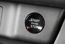 2025 Nissan X-TRAIL ST