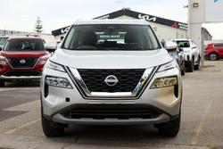 2025 Nissan X-TRAIL ST