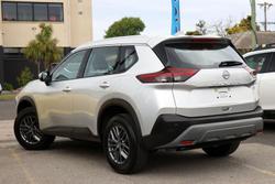 2025 Nissan X-TRAIL ST