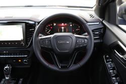 2025 Isuzu D-MAX X-TERRAIN