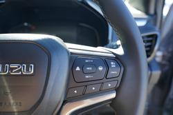 2025 Isuzu D-MAX LS-U