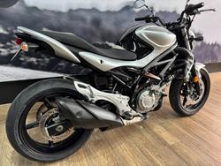 2010 Suzuki SFV650 GLADIUS Black