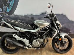 2010 Suzuki SFV650 GLADIUS Black