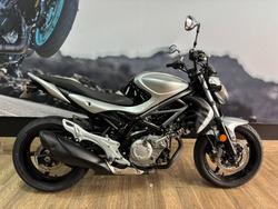 Suzuki SFV650 Gladius