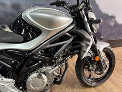2010 Suzuki SFV650 GLADIUS Black