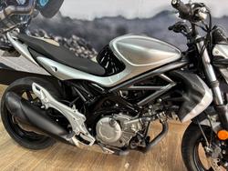 2010 Suzuki SFV650 GLADIUS Black