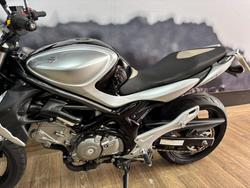2010 Suzuki SFV650 GLADIUS Black
