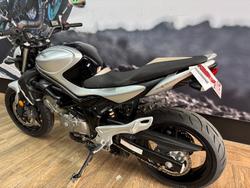 2010 Suzuki SFV650 GLADIUS Black