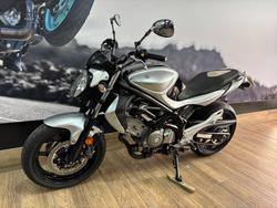 2010 Suzuki SFV650 GLADIUS Black