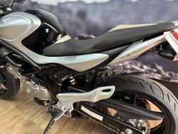 2010 Suzuki SFV650 GLADIUS Black