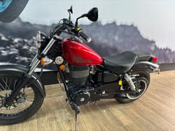 2021 Suzuki BOULEVARD S40 (LS650B) RED