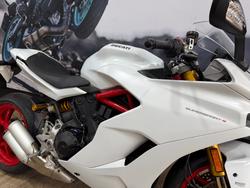 2018 DUCATI SUPERSPORT