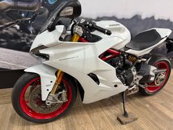 2018 DUCATI SUPERSPORT