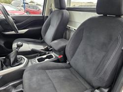 2018 Nissan Navara RX