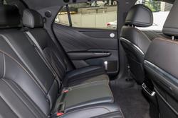 2025 Deepal E07 Performance