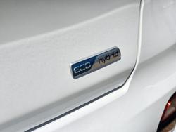 2021 Kia Niro Hybrid Sport DE MY22 Clear White