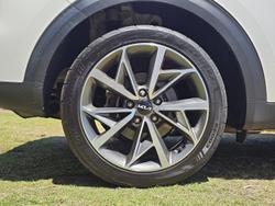 2021 Kia Niro Hybrid Sport DE MY22 Clear White