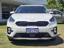 2021 Kia Niro Hybrid Sport DE MY22 Clear White